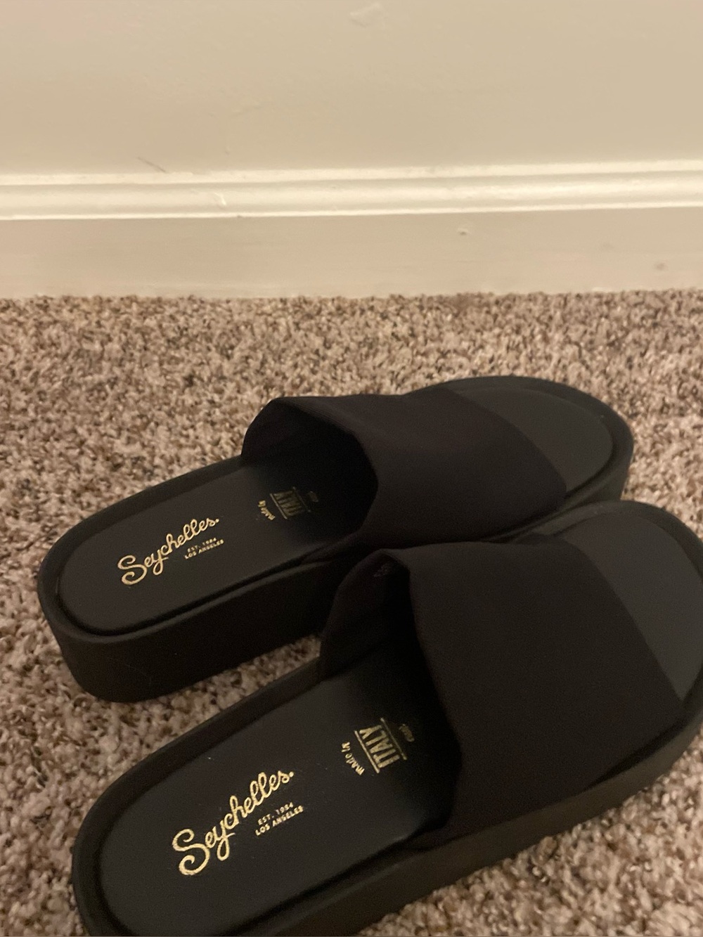 Seychelles Black Slide Clogs with Platform Sole